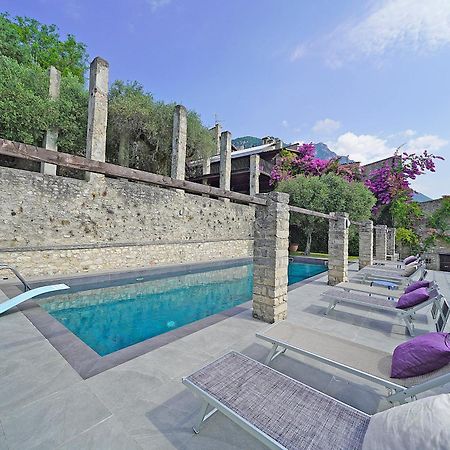 Villa Rachele: Stunning Luxury Villa In Centre Gargnano With Private Pool And Breathtaking Views Exteriör bild