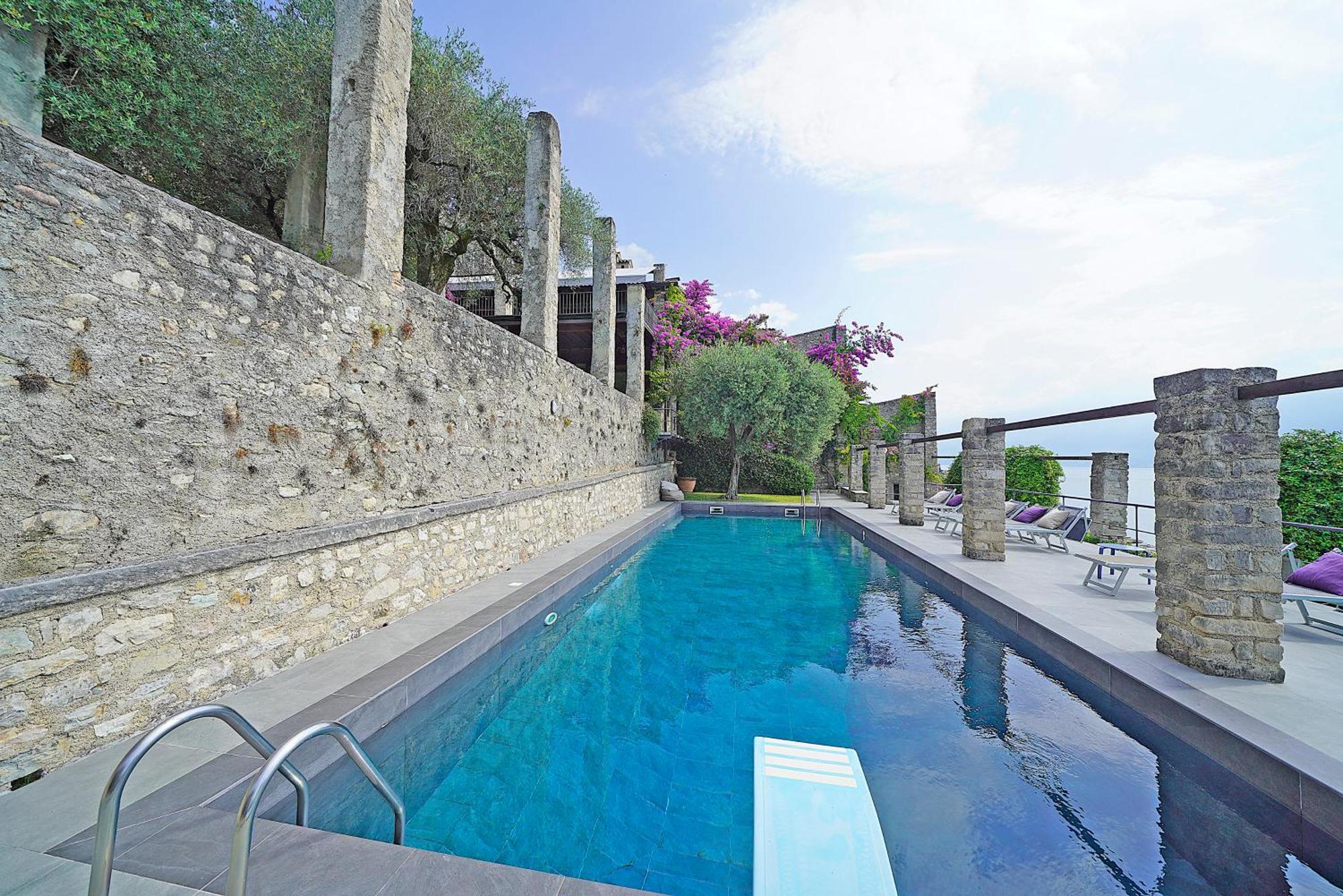 Villa Rachele: Stunning Luxury Villa In Centre Gargnano With Private Pool And Breathtaking Views Exteriör bild